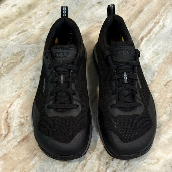 Men’s KEEN Sparta II Work shoes- aluminum toe. Size 9W - Picture 6 of 11